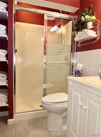 1320 Pepperhill Drive, Florissant, MO 63033