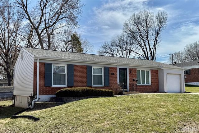 1320 Pepperhill Drive, Florissant, MO 63033