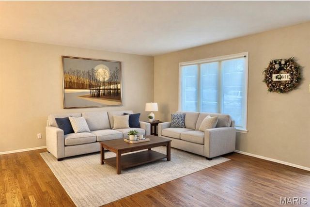 1320 Pepperhill Drive, Florissant, MO 63033