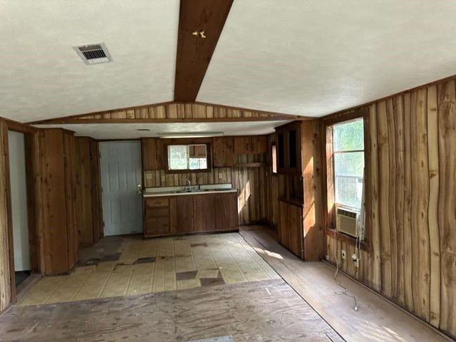 110 Stewart Street, Coldspring, TX 77331