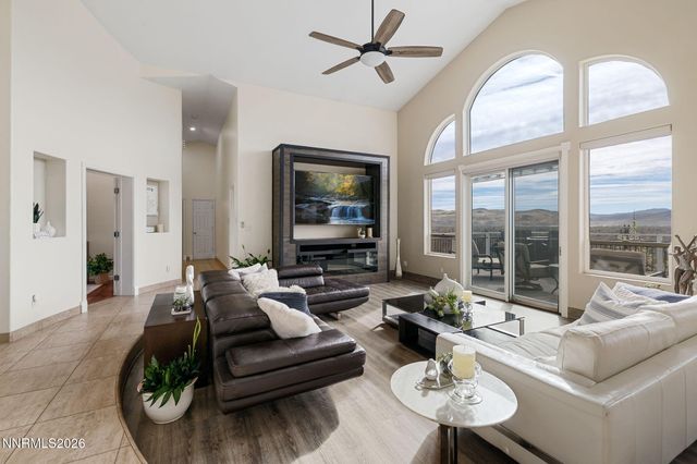 5520 High Rock Way, Sparks, NV 89431