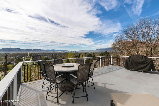 5520 High Rock Way, Sparks, NV 89431