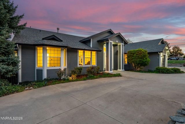 5520 High Rock Way, Sparks, NV 89431