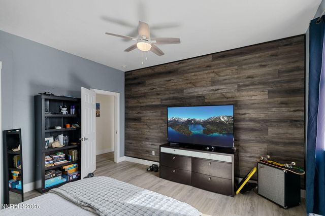 5520 High Rock Way, Sparks, NV 89431