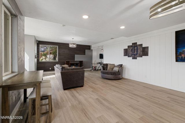 5520 High Rock Way, Sparks, NV 89431