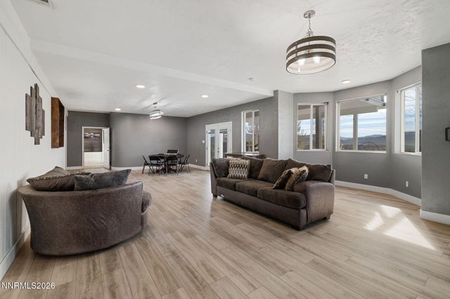 5520 High Rock Way, Sparks, NV 89431