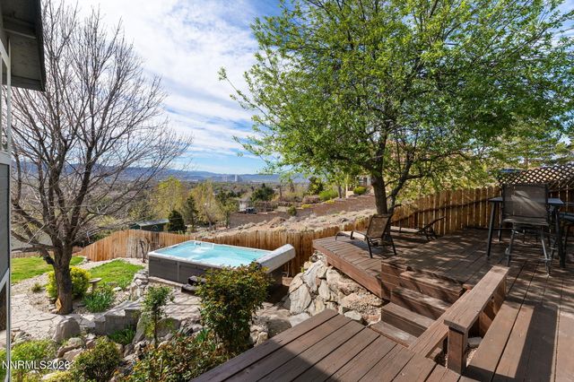 5520 High Rock Way, Sparks, NV 89431