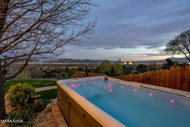 5520 High Rock Way, Sparks, NV 89431