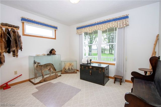 17361 Back Massillon Road, North Lawrence, OH 44666