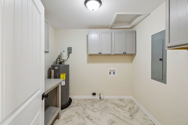 53 Morgan Rd, Lafayette, TN 37083