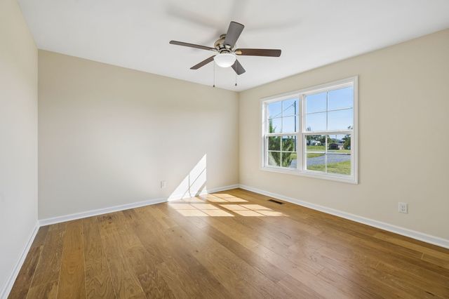 53 Morgan Rd, Lafayette, TN 37083