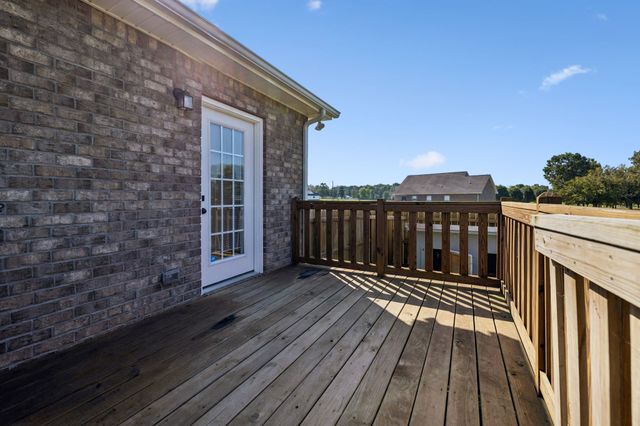 53 Morgan Rd, Lafayette, TN 37083
