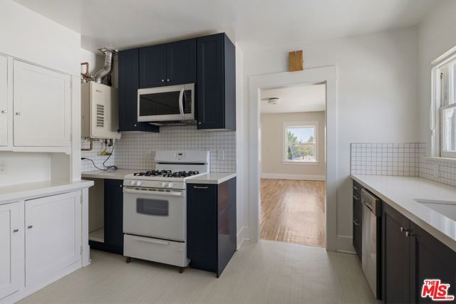 980 W Kensington Road, Los Angeles, CA 90026