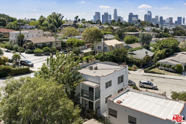 980 W Kensington Road, Los Angeles, CA 90026