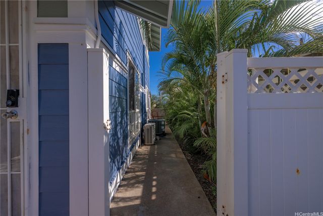 91-1013 Kaupea Street, Kapolei, HI 96707