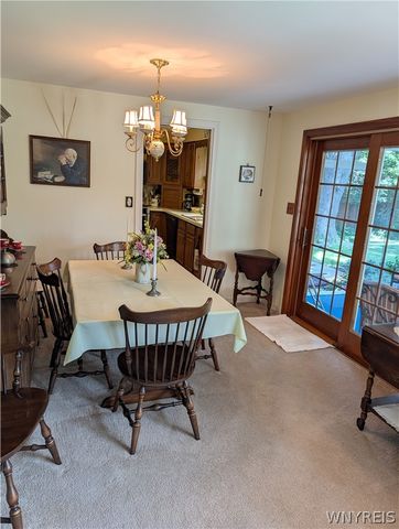 8325 Vernon Circle, Clarence, NY 14221