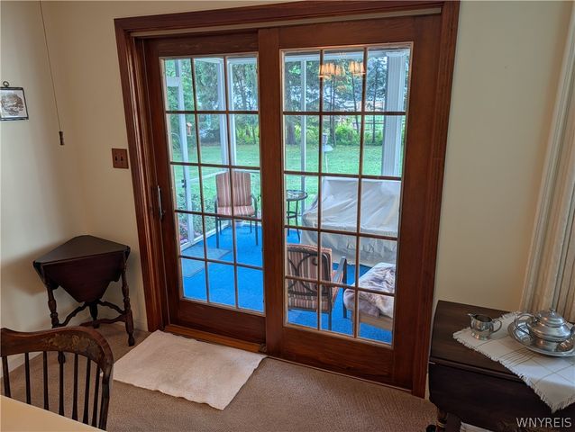 8325 Vernon Circle, Clarence, NY 14221