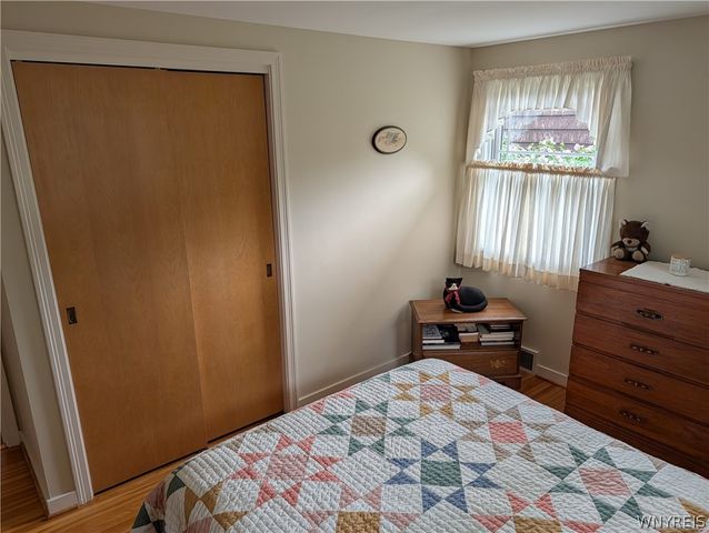 8325 Vernon Circle, Clarence, NY 14221