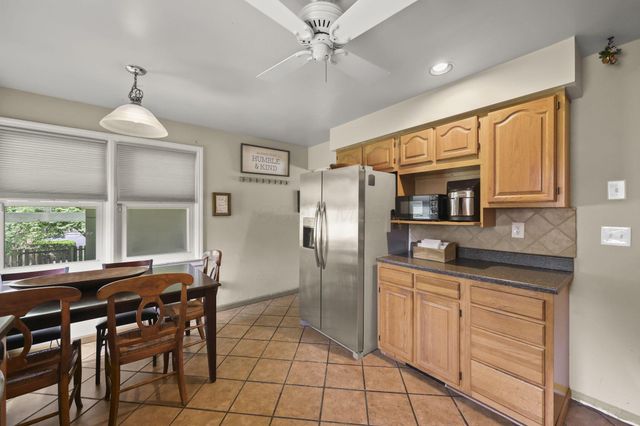 2475 Mccoy Road, Upper Arlington, OH 43220