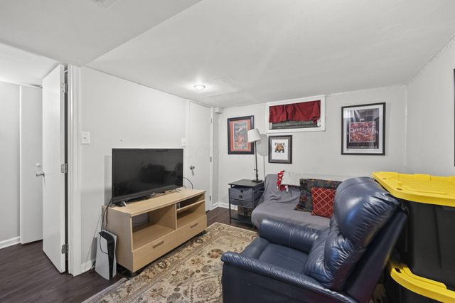 2475 Mccoy Road, Upper Arlington, OH 43220
