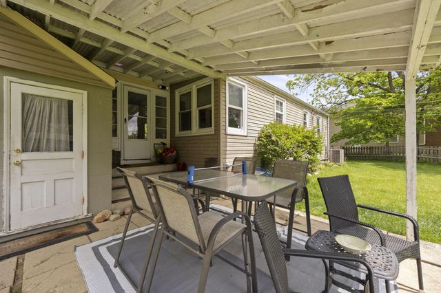 2475 Mccoy Road, Upper Arlington, OH 43220