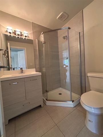 8905 Tronewood DR B, Austin, TX 78758