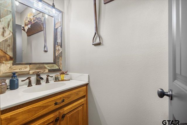 14955 FM 2010, Chandler, TX 75758