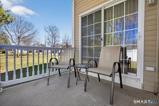 500 Elm Street 13-6, North Haven, CT 06473