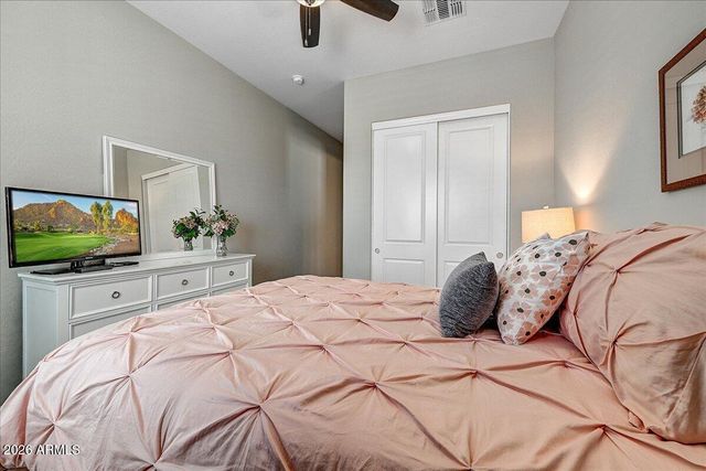 2012 W ANDALUSIAN Trail, Phoenix, AZ 85085