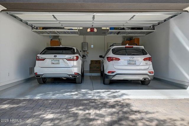 2012 W ANDALUSIAN Trail, Phoenix, AZ 85085