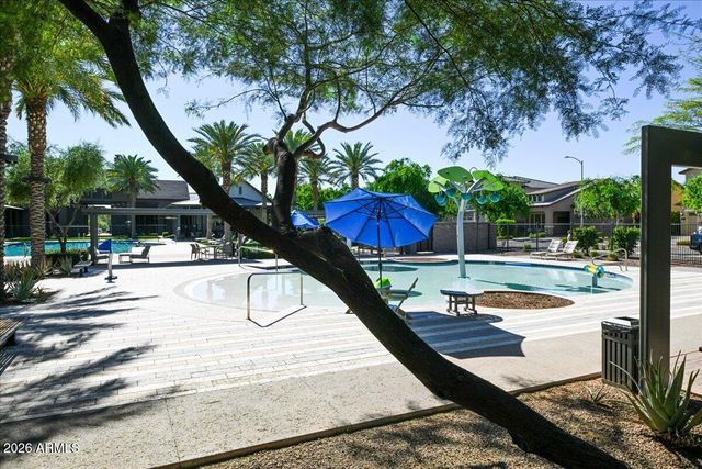 2012 W ANDALUSIAN Trail, Phoenix, AZ 85085