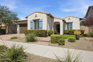 2012 W ANDALUSIAN Trail, Phoenix, AZ 85085