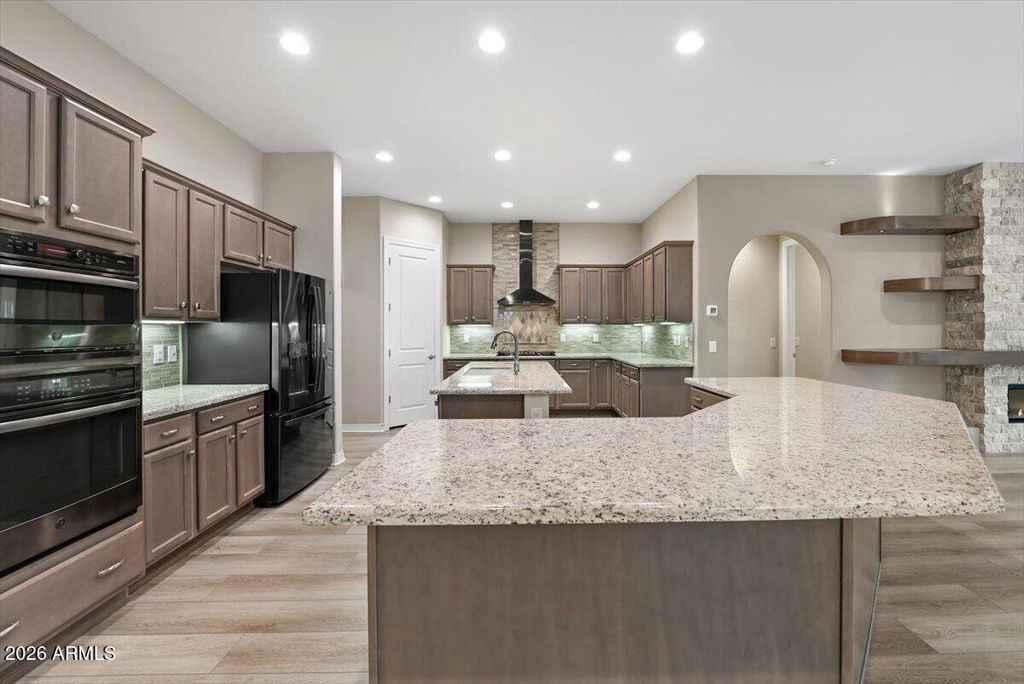2012 W ANDALUSIAN Trail, Phoenix, AZ 85085 — photo 4
