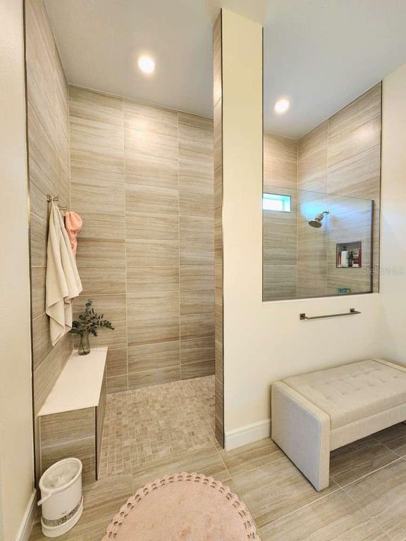 Image 19 of property listing at 9024 BARRIER COAST TRAIL, Parrish, FL 34219