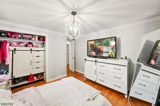 17 Harrison Ave, Long Hill Twp., NJ 07933