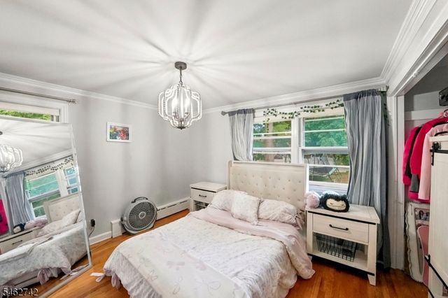 17 Harrison Ave, Long Hill Twp., NJ 07933