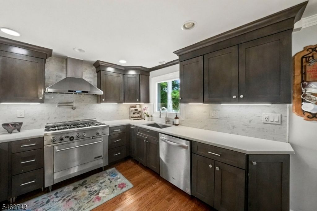 17 Harrison Ave, Long Hill Twp., NJ 07933 — photo 3