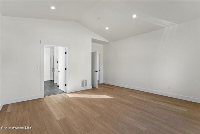 9345 N Secretariat Ln, Hayden, ID 83835