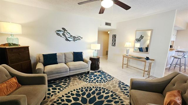 3586 CAPEHAZE DRIVE B4, Rotonda West, FL 33947