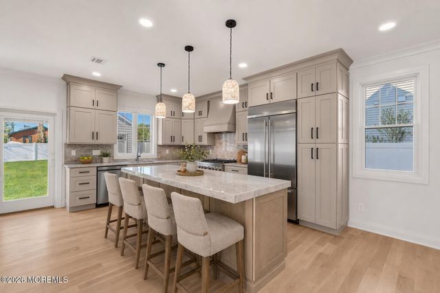 619 Park Avenue, Brielle, NJ 08730