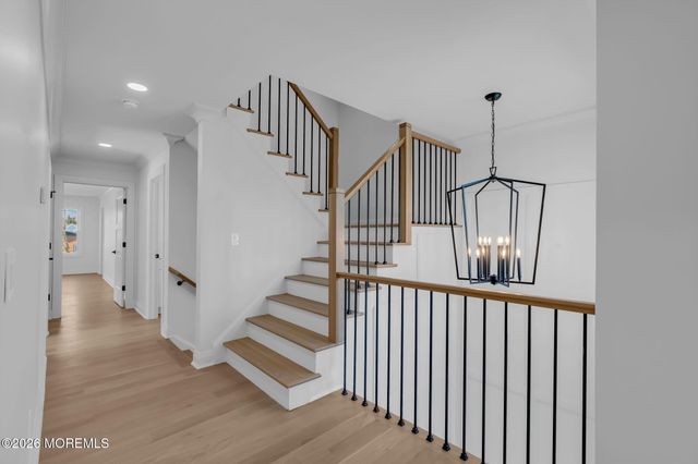 619 Park Avenue, Brielle, NJ 08730