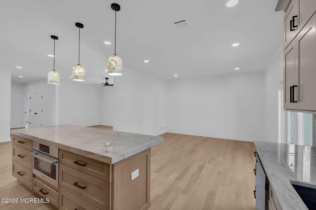 619 Park Avenue, Brielle, NJ 08730