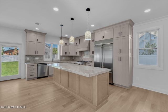 619 Park Avenue, Brielle, NJ 08730