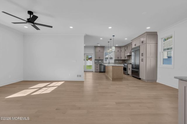 619 Park Avenue, Brielle, NJ 08730