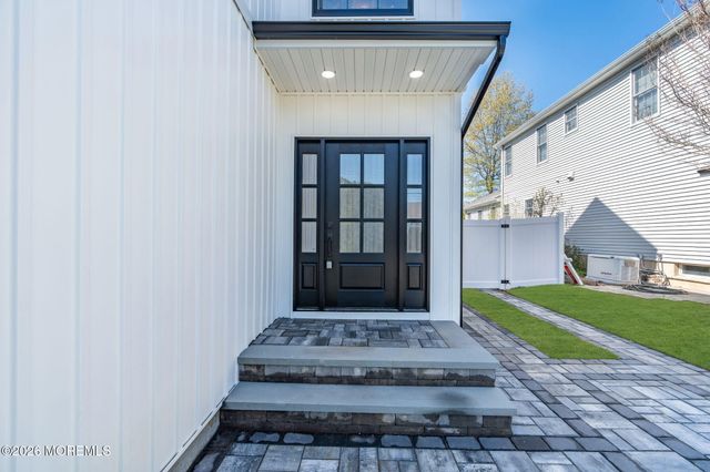 619 Park Avenue, Brielle, NJ 08730