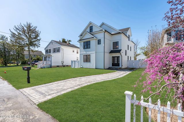 619 Park Avenue, Brielle, NJ 08730