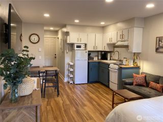 250 Tucker Avenue #2, Friday Harbor, WA 98250