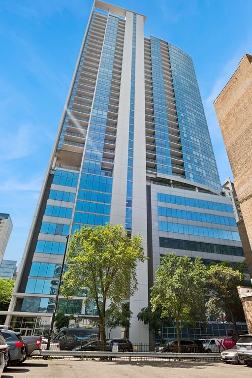 303 W OHIO Street 1407, Chicago, IL 60654