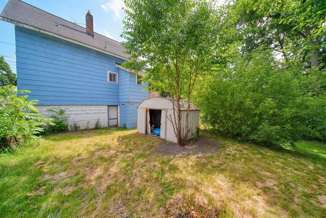 1516 Plymouth Street, Jackson, MI 49203