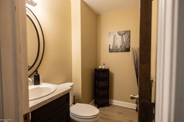 15589 Winter Park Drive, Macomb Twp, MI 48044